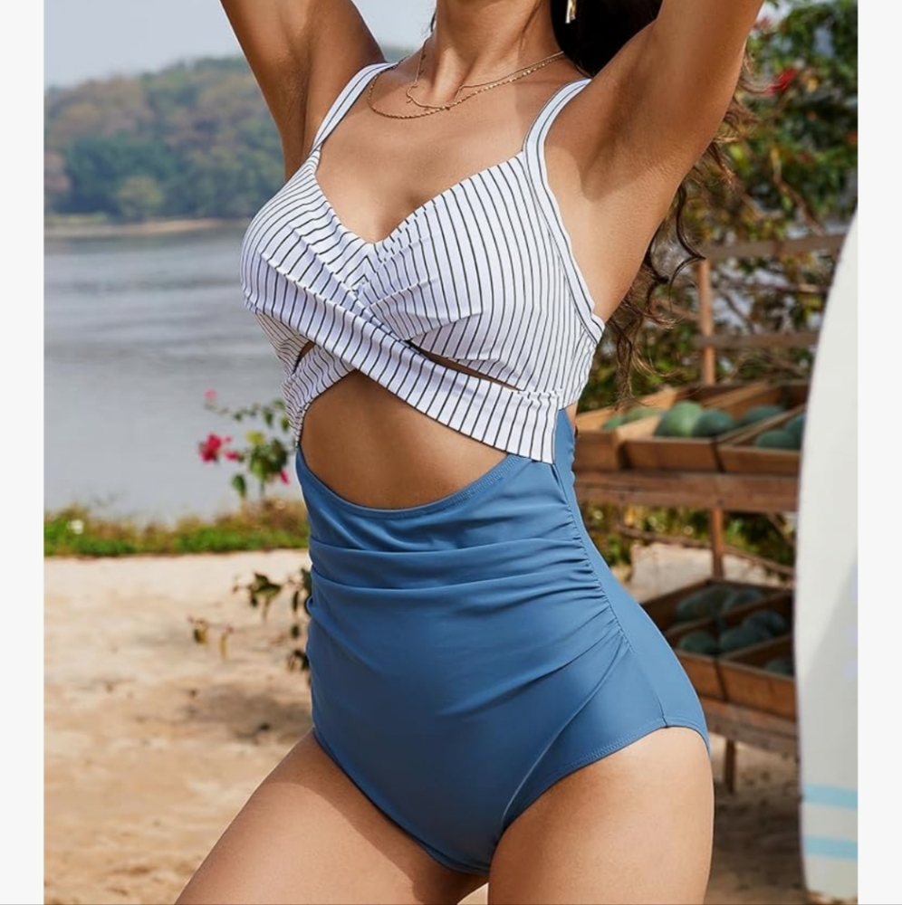 NWT Nautical Tummy Control Cut-out Knotted Front One Piece Swimsuit Striped